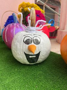 Carnavalul Toameni Olaf in persoana